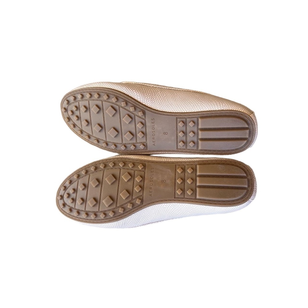 NWT Womens Size 8 Snakeskin Print Loafer Flats Gold Buckle Beige Slip On - Picture 8 of 9